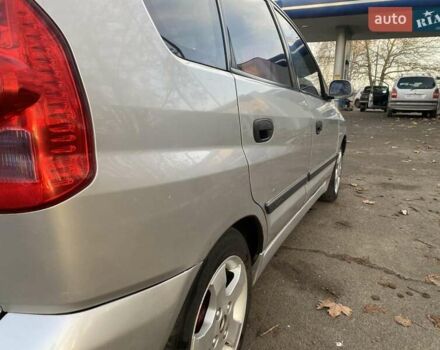 Сірий Міцубісі Спейс Стар, об'ємом двигуна 1.58 л та пробігом 250 тис. км за 2800 $, фото 11 на Automoto.ua