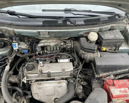 Сірий Міцубісі Спейс Стар, об'ємом двигуна 1.58 л та пробігом 295 тис. км за 2750 $, фото 16 на Automoto.ua