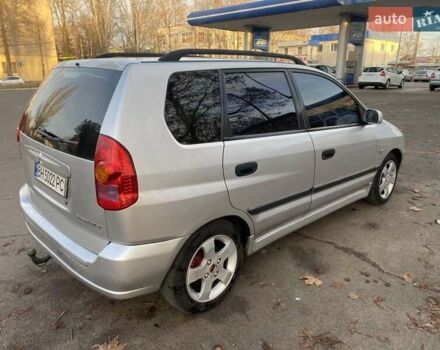 Сірий Міцубісі Спейс Стар, об'ємом двигуна 1.58 л та пробігом 250 тис. км за 2800 $, фото 3 на Automoto.ua