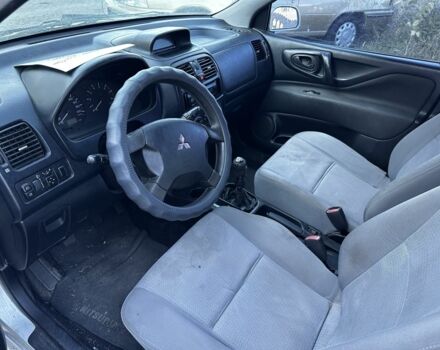 Серый Мицубиси Спейс Стар, объемом двигателя 1.6 л и пробегом 250 тыс. км за 3200 $, фото 4 на Automoto.ua