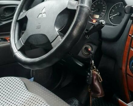 Сірий Міцубісі Спейс Стар, об'ємом двигуна 1.6 л та пробігом 208 тис. км за 3550 $, фото 12 на Automoto.ua