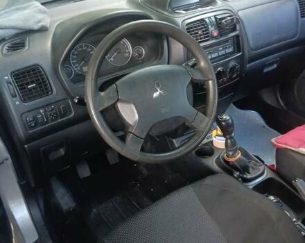 Сірий Міцубісі Спейс Стар, об'ємом двигуна 1.6 л та пробігом 185 тис. км за 3000 $, фото 12 на Automoto.ua