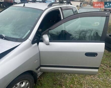 Серый Мицубиси Спейс Стар, объемом двигателя 1.6 л и пробегом 151 тыс. км за 2300 $, фото 3 на Automoto.ua