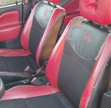 Сірий Міцубісі Спейс Стар, об'ємом двигуна 1.6 л та пробігом 34 тис. км за 3200 $, фото 3 на Automoto.ua