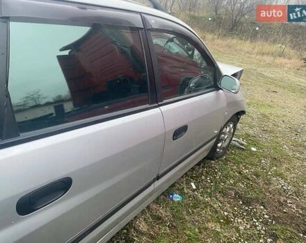 Серый Мицубиси Спейс Стар, объемом двигателя 1.6 л и пробегом 151 тыс. км за 2300 $, фото 4 на Automoto.ua