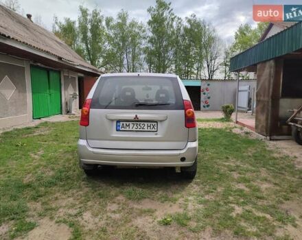 Серый Мицубиси Спейс Стар, объемом двигателя 1.58 л и пробегом 270 тыс. км за 3450 $, фото 3 на Automoto.ua