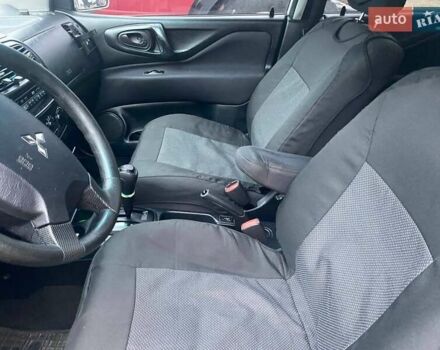 Серый Мицубиси Спейс Стар, объемом двигателя 1.6 л и пробегом 151 тыс. км за 2300 $, фото 9 на Automoto.ua