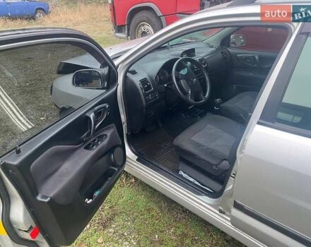 Серый Мицубиси Спейс Стар, объемом двигателя 1.6 л и пробегом 151 тыс. км за 2300 $, фото 6 на Automoto.ua