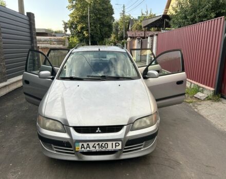 Сірий Міцубісі Спейс Стар, об'ємом двигуна 1.6 л та пробігом 253 тис. км за 4000 $, фото 4 на Automoto.ua