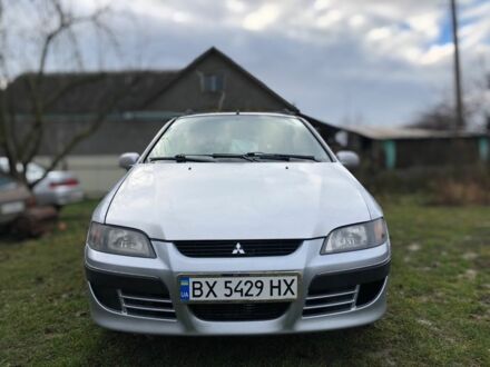 Серый Мицубиси Спейс Стар, объемом двигателя 1.6 л и пробегом 374 тыс. км за 3600 $, фото 1 на Automoto.ua