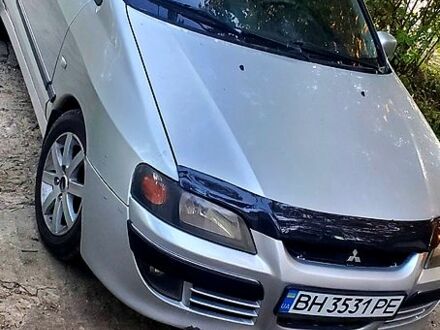 Міцубісі Спейс Стар 2004 у Беляевке на Automoto.ua Сірий Міцубісі Спейс Стар, об'ємом двигуна 1.8 л та пробігом 300 тис. км за 4000 $, фото 1 на Automoto.ua