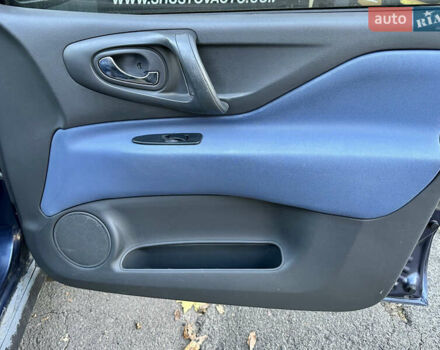 Міцубісі Спейс Стар 2002 у Одесі на Automoto.ua Синій Міцубісі Спейс Стар, об'ємом двигуна 1.58 л та пробігом 226 тис. км за 2400 $, фото 5 на Automoto.ua