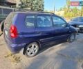 Синий Мицубиси Спейс Стар, объемом двигателя 1.8 л и пробегом 200 тыс. км за 2000 $, фото 4 на Automoto.ua