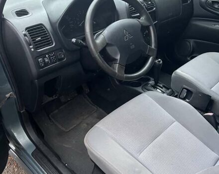 Зеленый Мицубиси Спейс Стар, объемом двигателя 1.8 л и пробегом 307 тыс. км за 3300 $, фото 6 на Automoto.ua