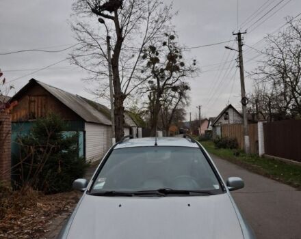 Зелений Міцубісі Спейс Стар, об'ємом двигуна 1.6 л та пробігом 427 тис. км за 2300 $, фото 1 на Automoto.ua