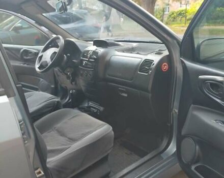 Зелений Міцубісі Спейс Стар, об'ємом двигуна 1.8 л та пробігом 218 тис. км за 3000 $, фото 7 на Automoto.ua