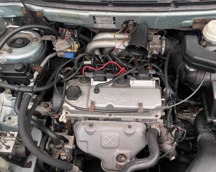 Зелений Міцубісі Спейс Стар, об'ємом двигуна 1.6 л та пробігом 310 тис. км за 2700 $, фото 8 на Automoto.ua