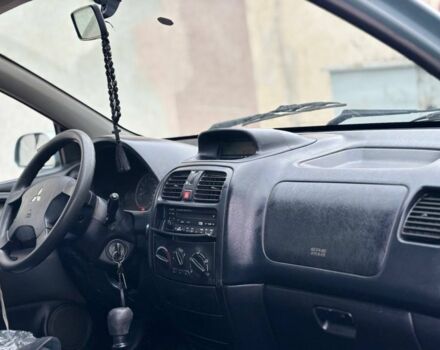 Зелений Міцубісі Спейс Стар, об'ємом двигуна 1.6 л та пробігом 300 тис. км за 1550 $, фото 6 на Automoto.ua