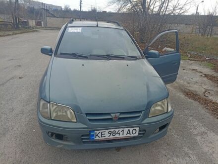 Зелений Міцубісі Спейс Стар, об'ємом двигуна 1.6 л та пробігом 319 тис. км за 1800 $, фото 1 на Automoto.ua