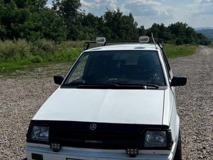 Мицубиси Спейс Вагон 1986 в Черновцах на Automoto.ua Белый Мицубиси Спейс Вагон, объемом двигателя 2 л и пробегом 260 тыс. км за 1550 $, фото 1 на Automoto.ua