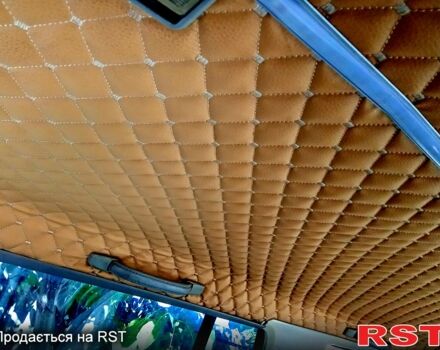 Мицубиси Спейс Вагон 1986 в Черкассах на Automoto.ua Красный Мицубиси Спейс Вагон, объемом двигателя 1.8 л и пробегом 0 тыс. км за 1200 $, фото 6 на Automoto.ua