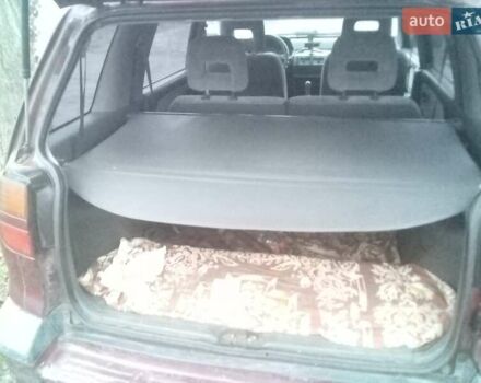 Красный Мицубиси Спейс Вагон, объемом двигателя 2 л и пробегом 300 тыс. км за 1700 $, фото 1 на Automoto.ua