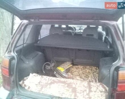 Красный Мицубиси Спейс Вагон, объемом двигателя 2 л и пробегом 300 тыс. км за 1700 $, фото 2 на Automoto.ua