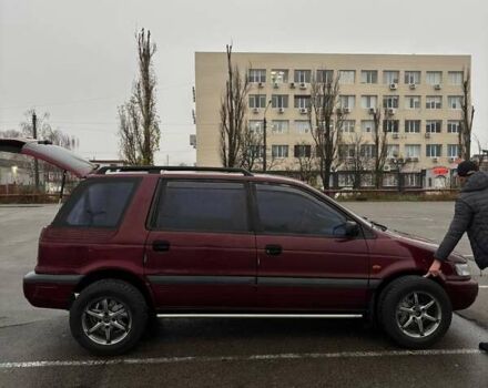 Красный Мицубиси Спейс Вагон, объемом двигателя 2 л и пробегом 480 тыс. км за 3500 $, фото 12 на Automoto.ua