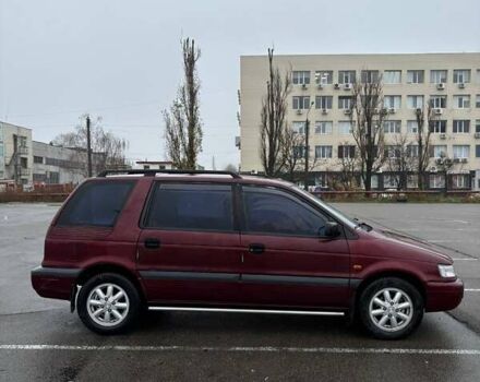 Красный Мицубиси Спейс Вагон, объемом двигателя 2 л и пробегом 480 тыс. км за 3500 $, фото 2 на Automoto.ua