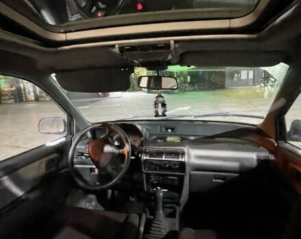 Красный Мицубиси Спейс Вагон, объемом двигателя 2 л и пробегом 300 тыс. км за 1050 $, фото 4 на Automoto.ua