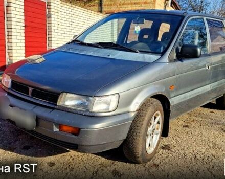 Мицубиси Спейс Вагон, объемом двигателя 2 л и пробегом 210 тыс. км за 2200 $, фото 1 на Automoto.ua