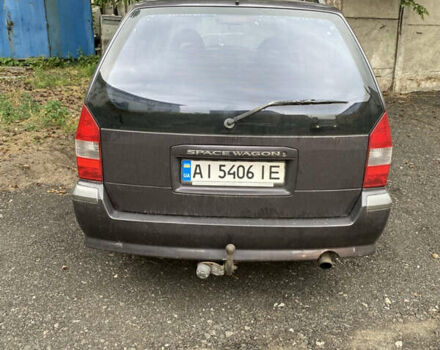 Міцубісі Спейс Вагон, об'ємом двигуна 2 л та пробігом 400 тис. км за 2700 $, фото 5 на Automoto.ua