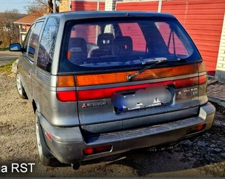 Мицубиси Спейс Вагон, объемом двигателя 2 л и пробегом 210 тыс. км за 2200 $, фото 1 на Automoto.ua