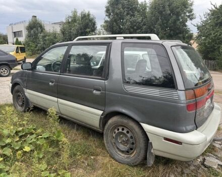 Мицубиси Спейс Вагон 1993 в Житомире на Automoto.ua Серый Мицубиси Спейс Вагон, объемом двигателя 2 л и пробегом 300 тыс. км за 716 $, фото 1 на Automoto.ua