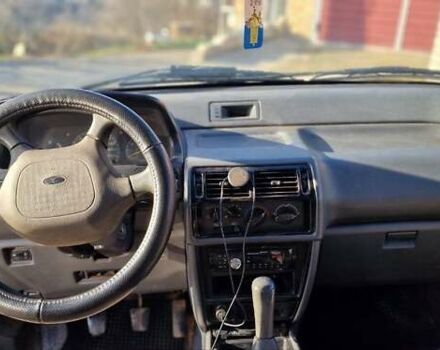 Серый Мицубиси Спейс Вагон, объемом двигателя 1.8 л и пробегом 410 тыс. км за 2000 $, фото 16 на Automoto.ua