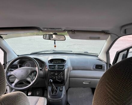 Серый Мицубиси Спейс Вагон, объемом двигателя 2.4 л и пробегом 415 тыс. км за 2750 $, фото 10 на Automoto.ua