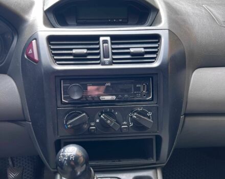 Серый Мицубиси Спейс Вагон, объемом двигателя 2.4 л и пробегом 415 тыс. км за 2750 $, фото 13 на Automoto.ua