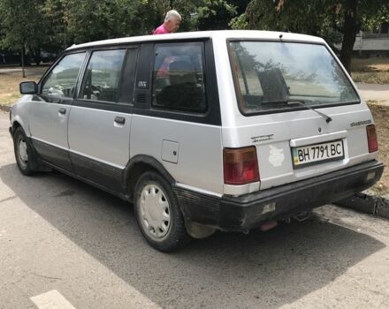 Сірий Міцубісі Спейс Вагон, об'ємом двигуна 0.2 л та пробігом 273 тис. км за 480 $, фото 3 на Automoto.ua
