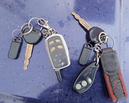 Мицубиси Спейс Вагон 1996 в Тараще на Automoto.ua Синий Мицубиси Спейс Вагон, объемом двигателя 2 л и пробегом 335 тыс. км за 1800 $, фото 5 на Automoto.ua