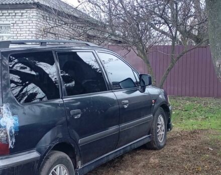 Синій Міцубісі Спейс Вагон, об'ємом двигуна 2.4 л та пробігом 1 тис. км за 1500 $, фото 2 на Automoto.ua