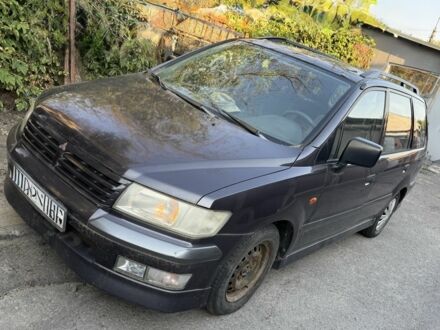 Мицубиси Спейс Вагон 2001 в Киеве на Automoto.ua Синий Мицубиси Спейс Вагон, объемом двигателя 0 л и пробегом 260 тыс. км за 500 $, фото 1 на Automoto.ua