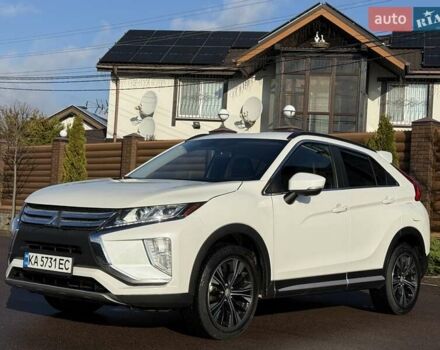 Белый Мицубиси Eclipse Cross, объемом двигателя 1.5 л и пробегом 67 тыс. км за 14400 $, фото 5 на Automoto.ua