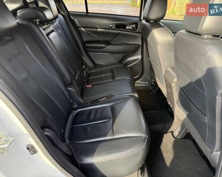 Белый Мицубиси Eclipse Cross, объемом двигателя 1.5 л и пробегом 67 тыс. км за 14400 $, фото 47 на Automoto.ua