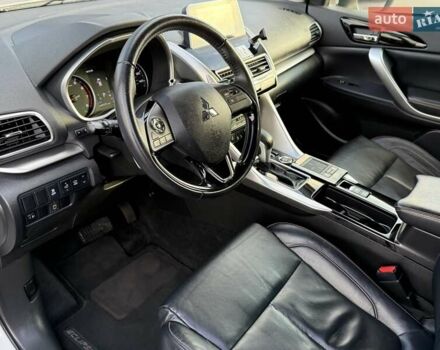 Белый Мицубиси Eclipse Cross, объемом двигателя 1.5 л и пробегом 67 тыс. км за 14400 $, фото 39 на Automoto.ua