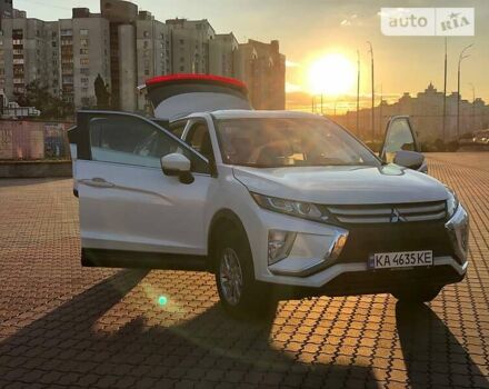 Білий Міцубісі Eclipse Cross, об'ємом двигуна 1.5 л та пробігом 45 тис. км за 18200 $, фото 5 на Automoto.ua