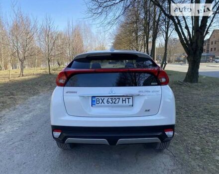 Білий Міцубісі Eclipse Cross, об'ємом двигуна 1.5 л та пробігом 55 тис. км за 18700 $, фото 7 на Automoto.ua