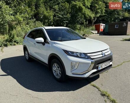 Білий Міцубісі Eclipse Cross, об'ємом двигуна 1.5 л та пробігом 91 тис. км за 16000 $, фото 11 на Automoto.ua