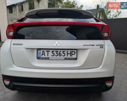 Білий Міцубісі Eclipse Cross, об'ємом двигуна 1.5 л та пробігом 140 тис. км за 14000 $, фото 4 на Automoto.ua