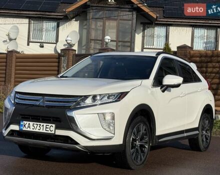 Белый Мицубиси Eclipse Cross, объемом двигателя 1.5 л и пробегом 67 тыс. км за 14400 $, фото 3 на Automoto.ua