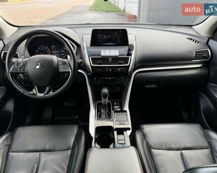 Белый Мицубиси Eclipse Cross, объемом двигателя 1.5 л и пробегом 67 тыс. км за 14400 $, фото 57 на Automoto.ua